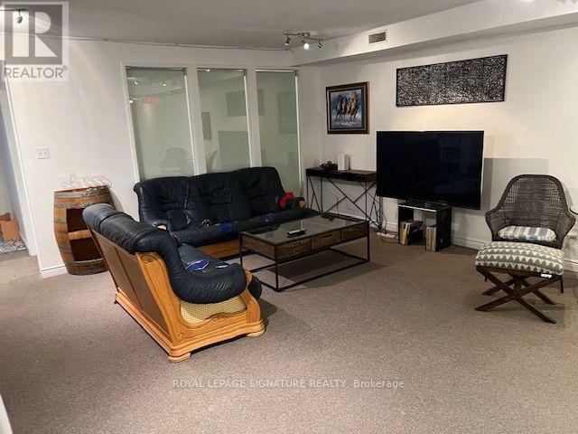 Lower - 208 Carlton Street, Toronto, Ontario  M5A 2L1 - Photo 11 - C13757314