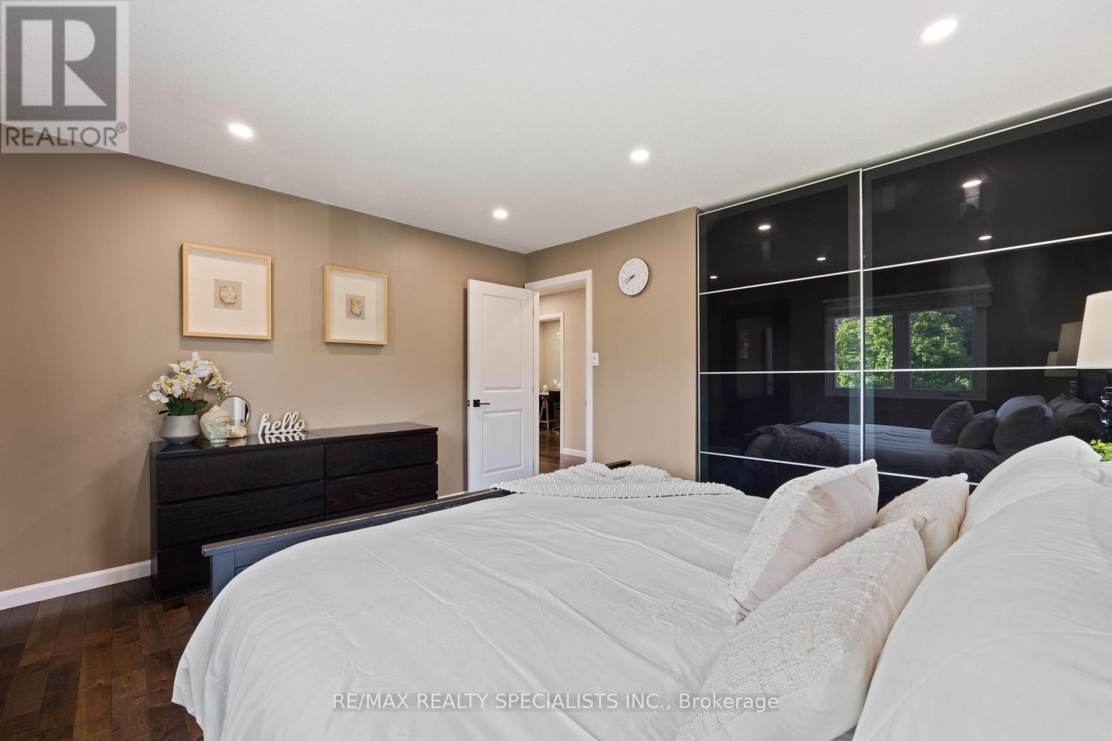 10 Lorraine Crescent, Brampton, Ontario  L6S 2R7 - Photo 24 - W13760570
