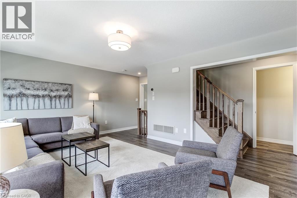 230 Avonsyde Boulevard Unit# 3, Waterdown, Ontario  L8B 1T9 - Photo 14 - 40861541