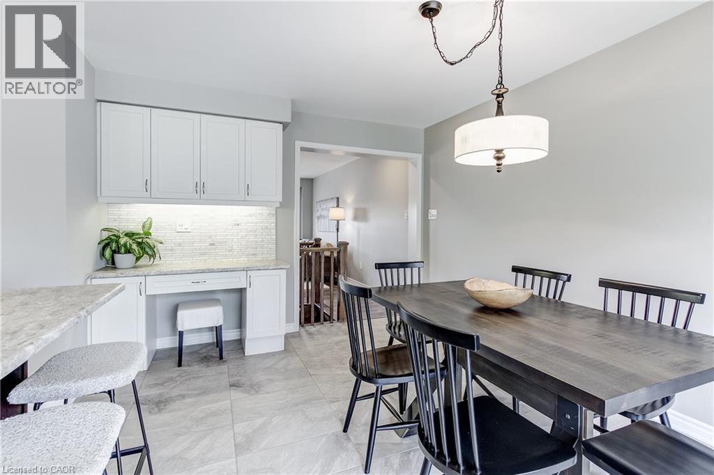 230 Avonsyde Boulevard Unit# 3, Waterdown, Ontario  L8B 1T9 - Photo 25 - 40861541