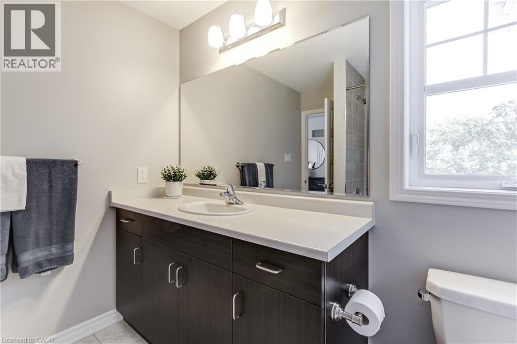 230 Avonsyde Boulevard Unit# 3, Waterdown, Ontario  L8B 1T9 - Photo 35 - 40861541