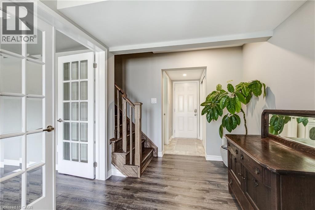 230 Avonsyde Boulevard Unit# 3, Waterdown, Ontario  L8B 1T9 - Photo 6 - 40861541