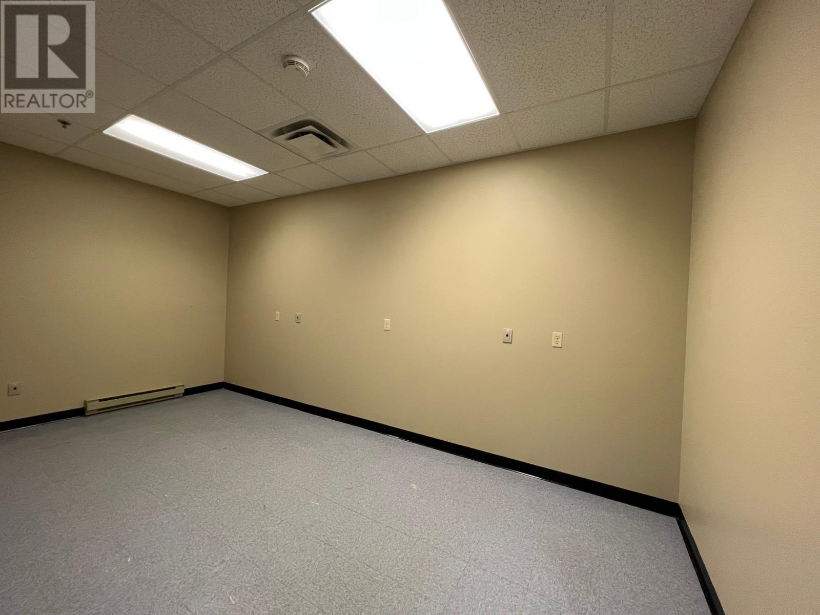 28 Cromer Avenue, Grand Falls-Windsor — photo 12