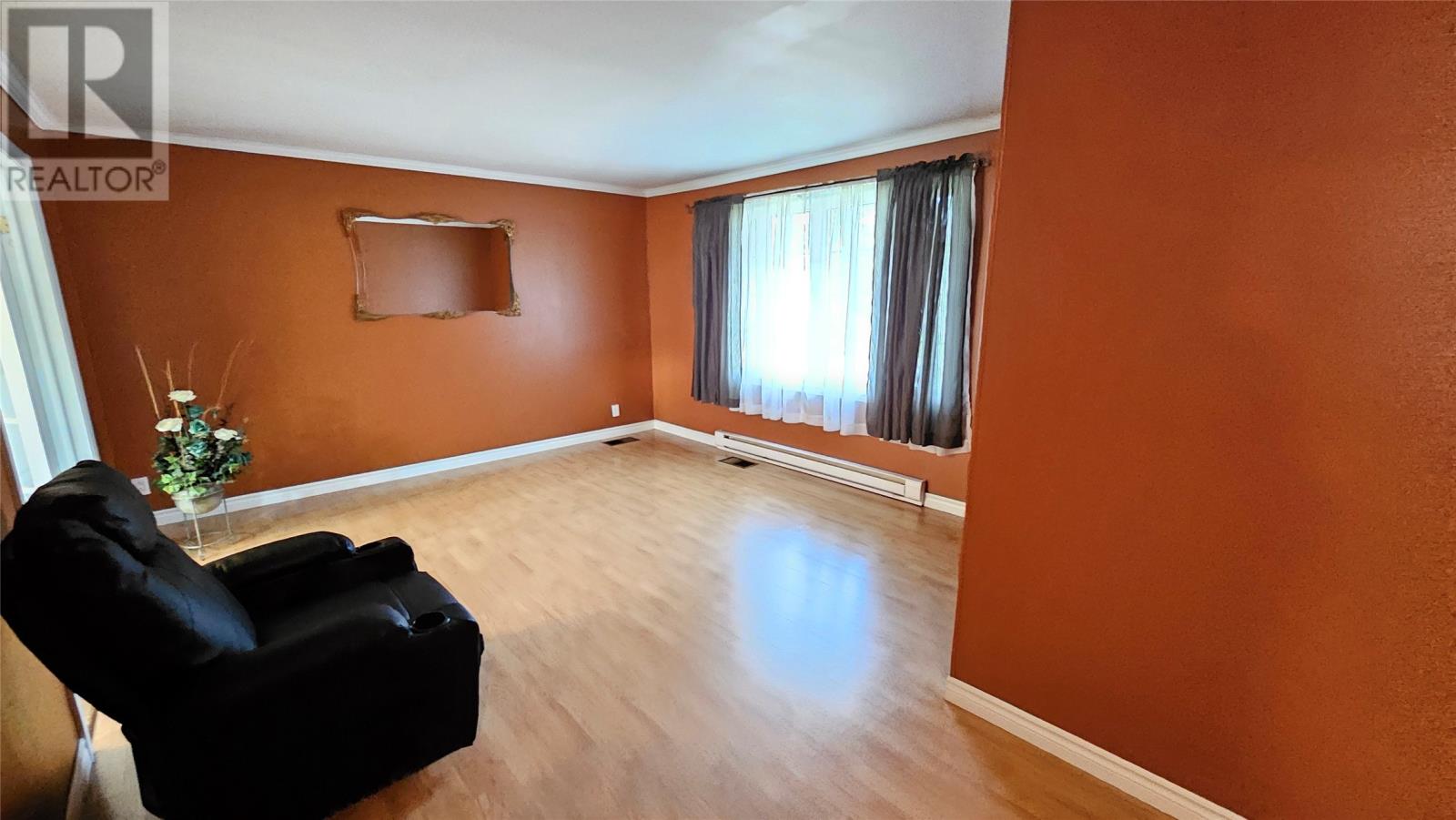 802 Spruce Street, Labrador City — photo 5