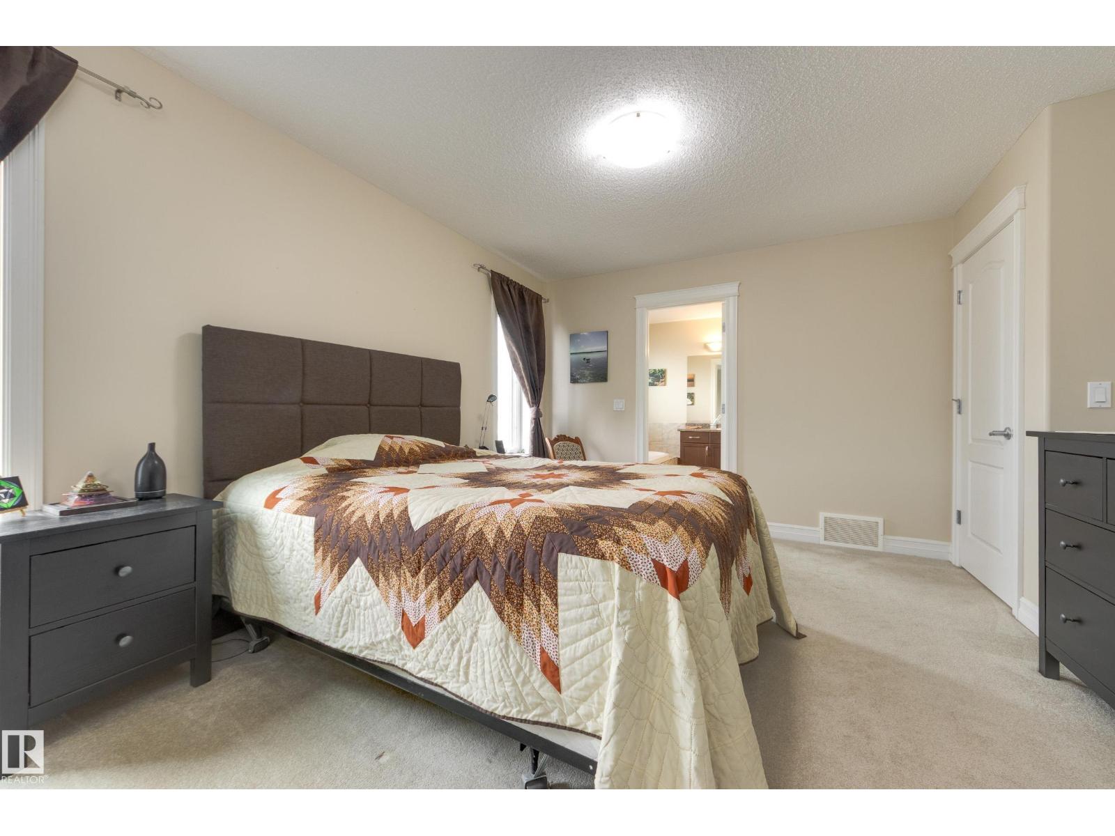 6303 18 Av SW, Edmonton, Alberta  T6X 0S1 - Photo 24 - E4507700