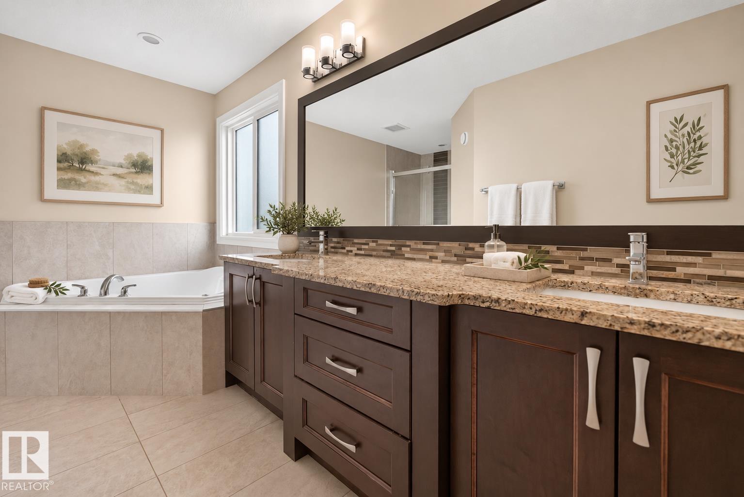 7014 Chivers Lo Sw, Edmonton, Alberta  T6W 3Y7 - Photo 10 - E4503719
