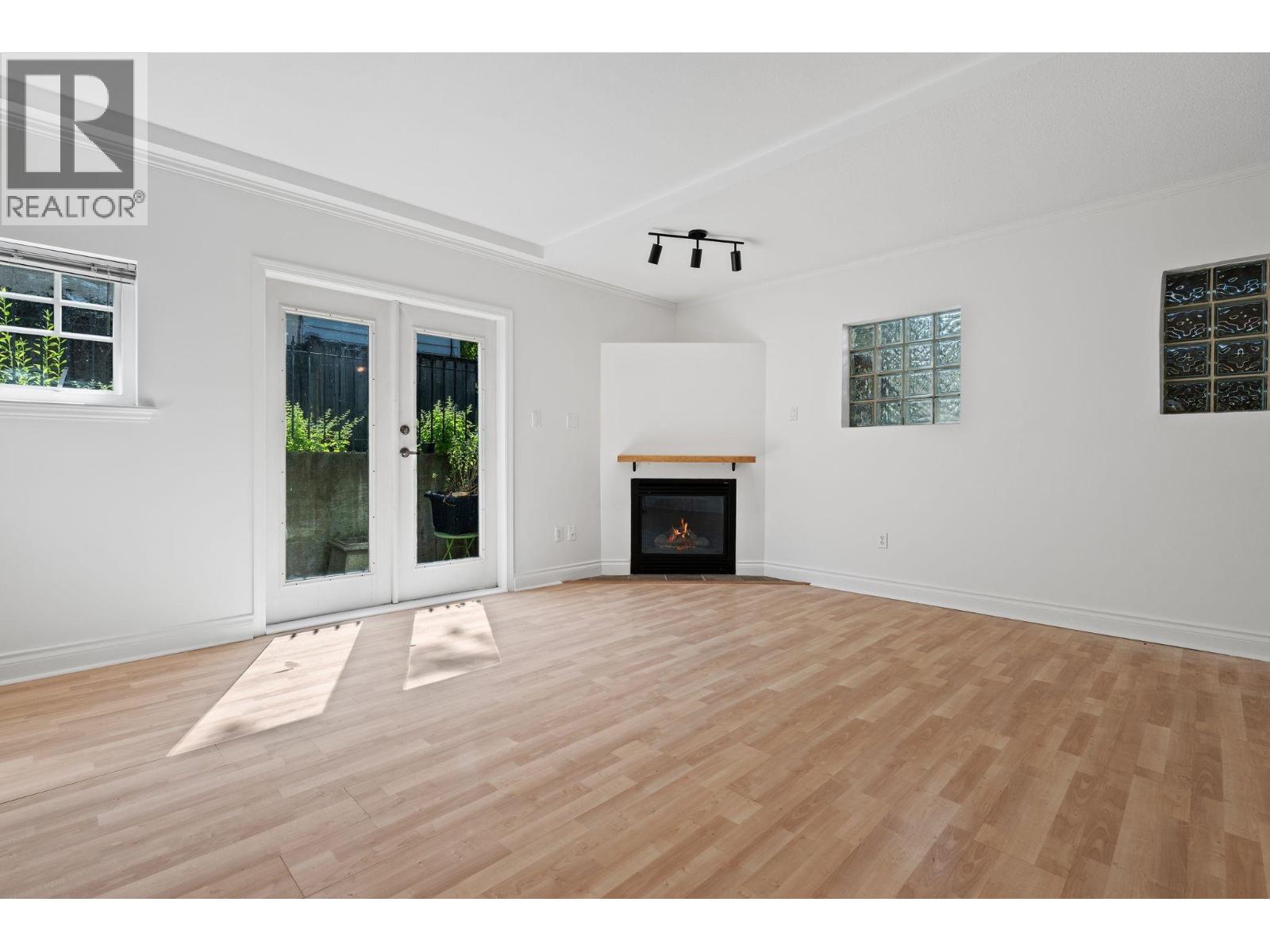 3027 W 7th Avenue, Vancouver, British Columbia V6K 1Z7 - Photo 15 - R3146709