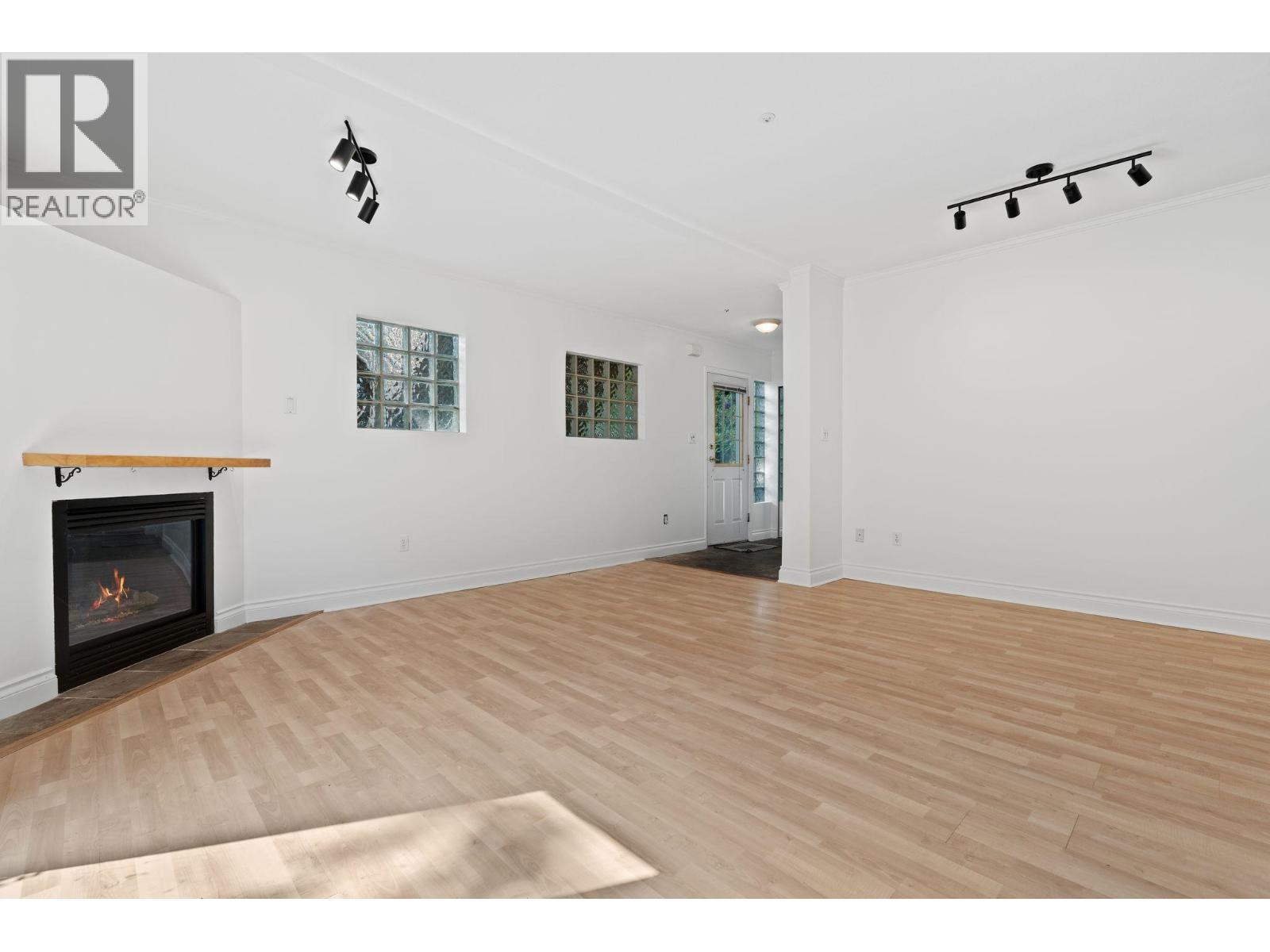 3027 W 7th Avenue, Vancouver, British Columbia V6K 1Z7 - Photo 16 - R3146709