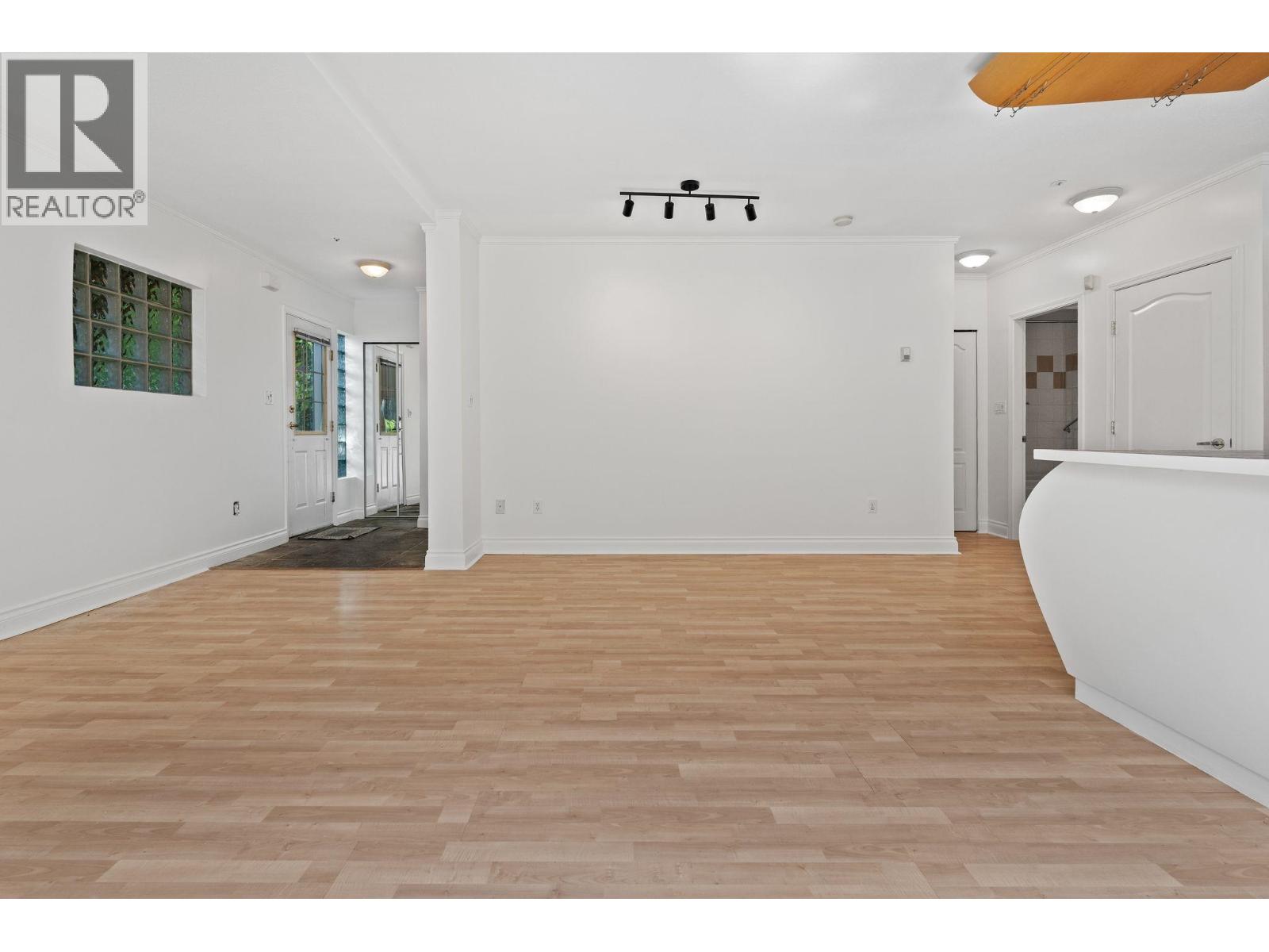 3027 W 7th Avenue, Vancouver, British Columbia V6K 1Z7 - Photo 17 - R3146709