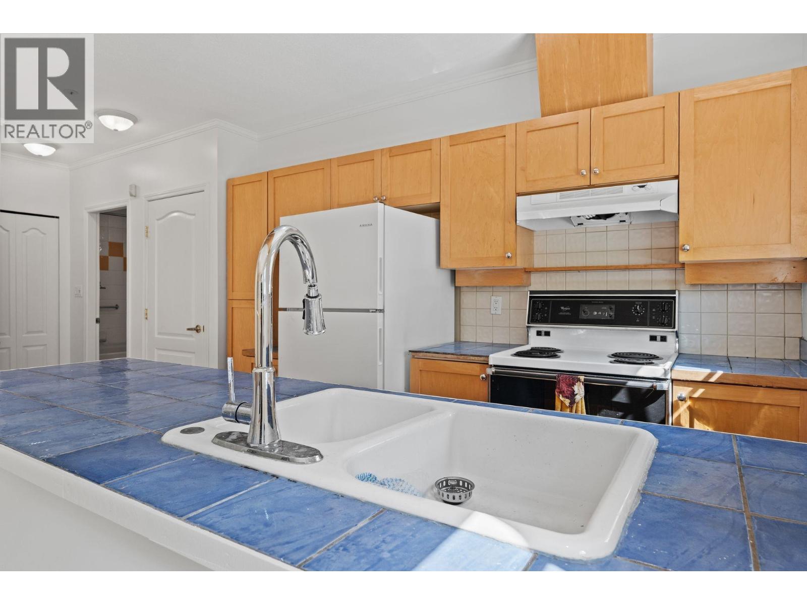3027 W 7th Avenue, Vancouver, British Columbia V6K 1Z7 - Photo 8 - R3146709