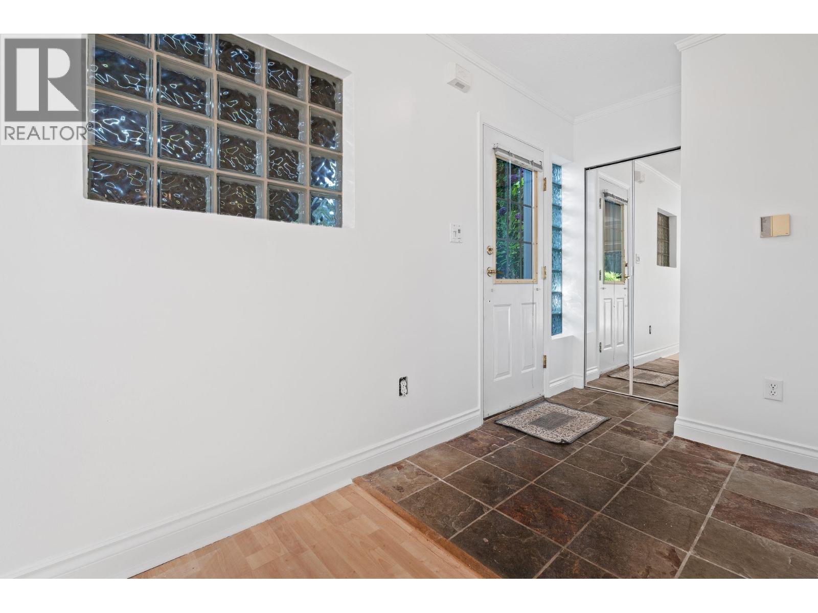 3027 W 7th Avenue, Vancouver, British Columbia V6K 1Z7 - Photo 18 - R3146709
