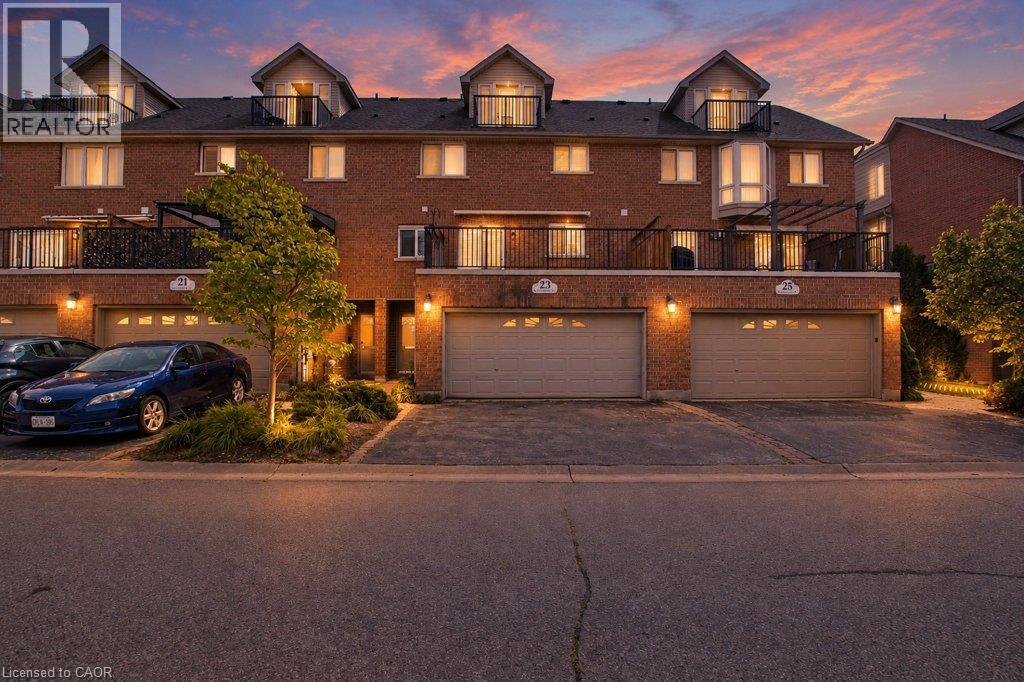 23 GROSVENOR Lane, Cambridge, Ontario
