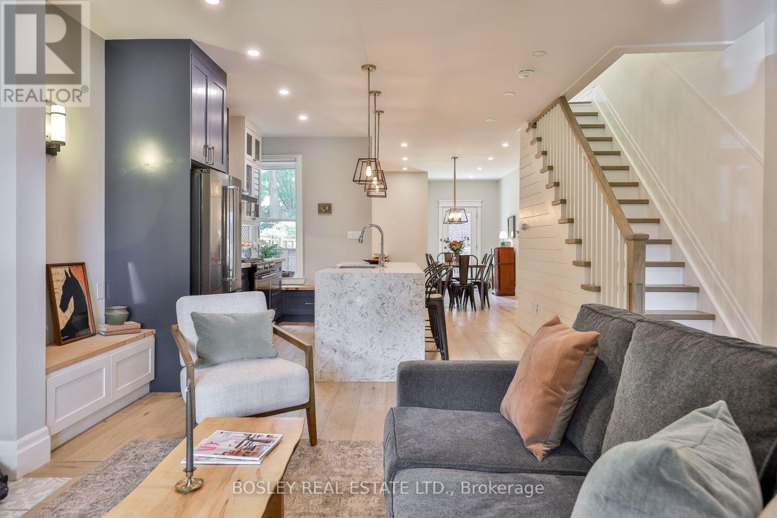 316 Brock Avenue, Toronto, Ontario  M6K 2M4 - Photo 9 - C13754150