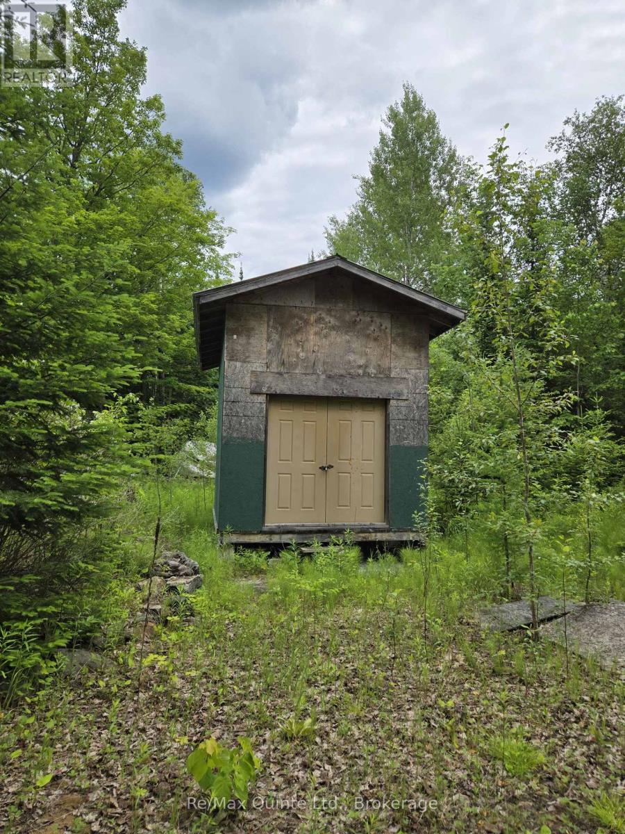 40 Marquardt Road, Addington Highlands, Ontario  K0H 1K0 - Photo 4 - X13070140