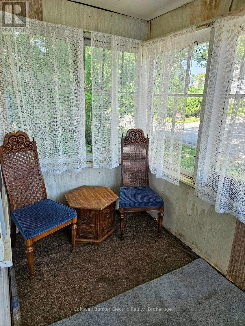 24 Victoria Street E, Kawartha Lakes (Omemee), Ontario  K0L 2W0 - Photo 2 - X13743486
