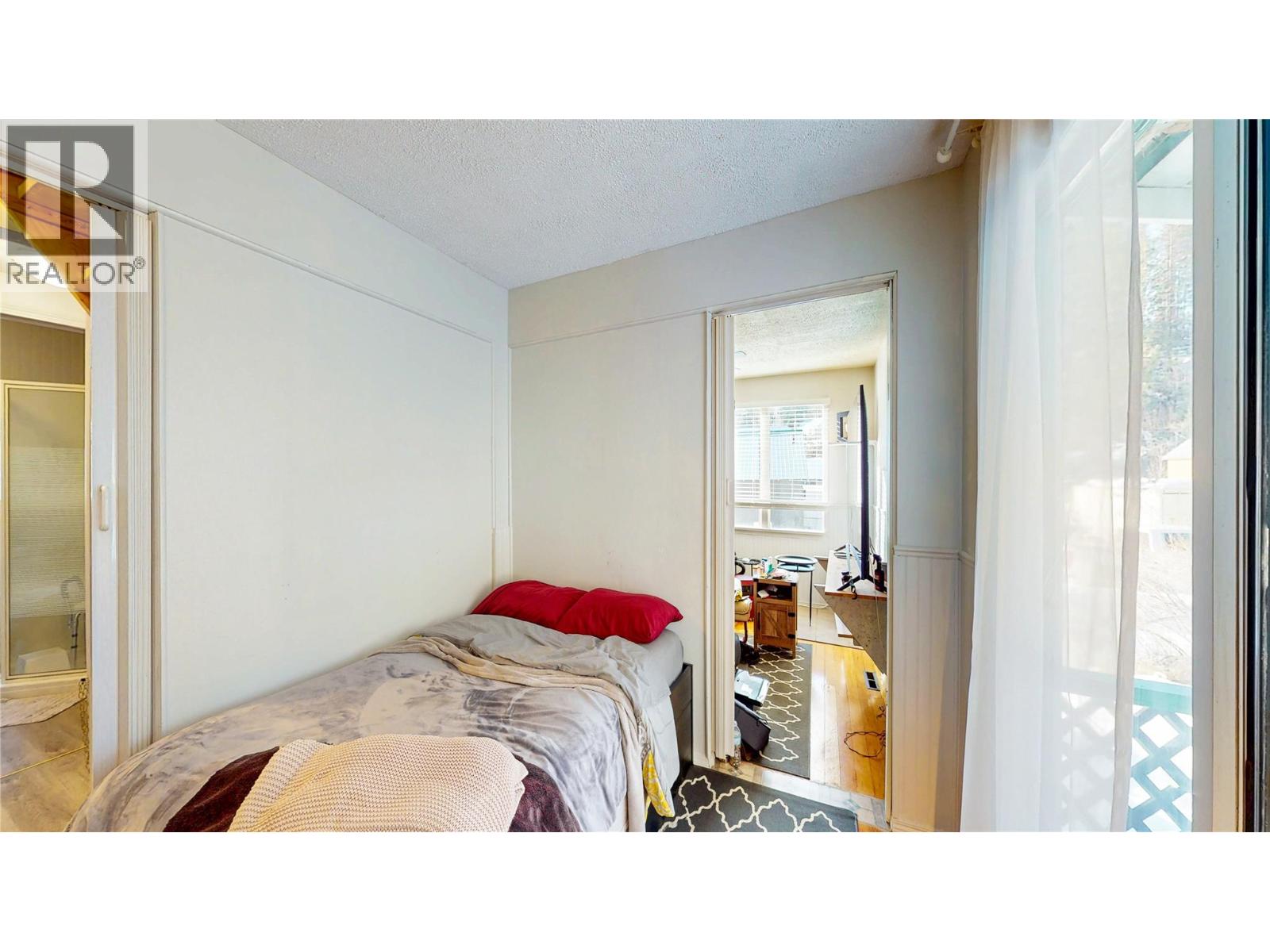 32 Waldie Road, Kimberley, British Columbia V1A 2L5 - Photo 5 - 10399712