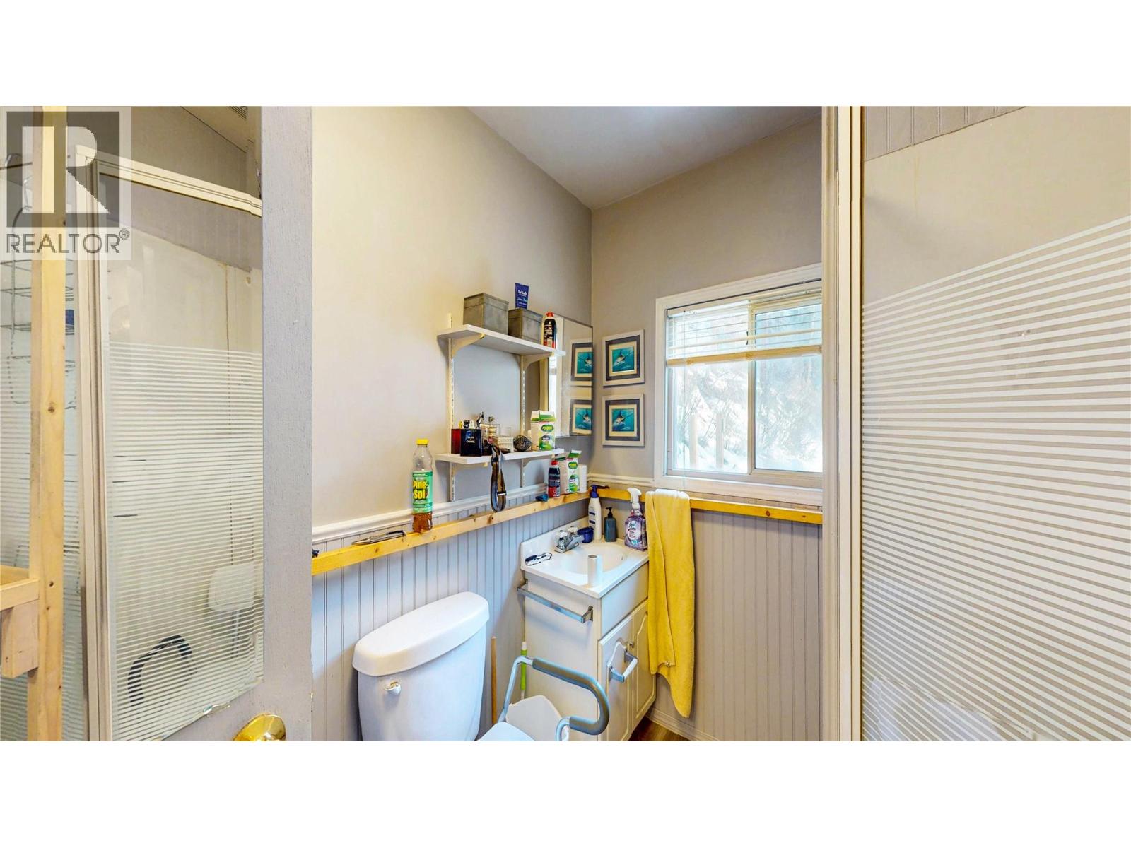 32 Waldie Road, Kimberley, British Columbia V1A 2L5 - Photo 7 - 10399712