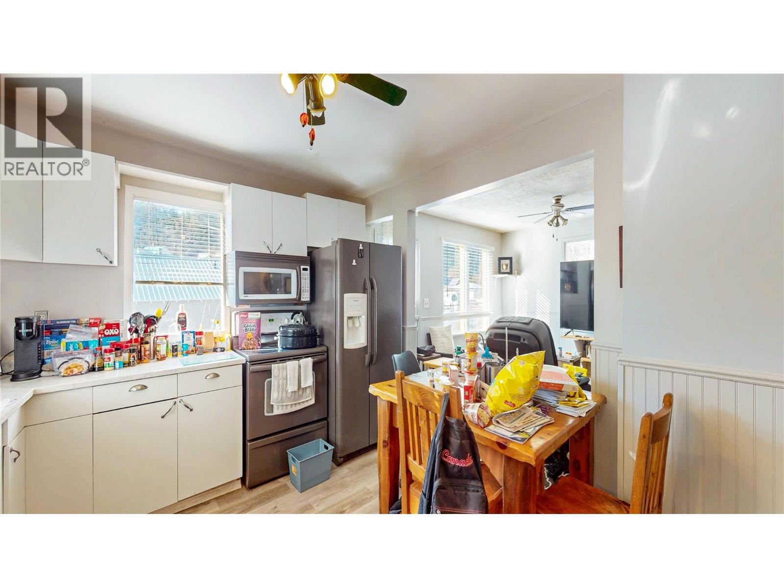 32 Waldie Road, Kimberley, British Columbia V1A 2L5 - Photo 8 - 10399712