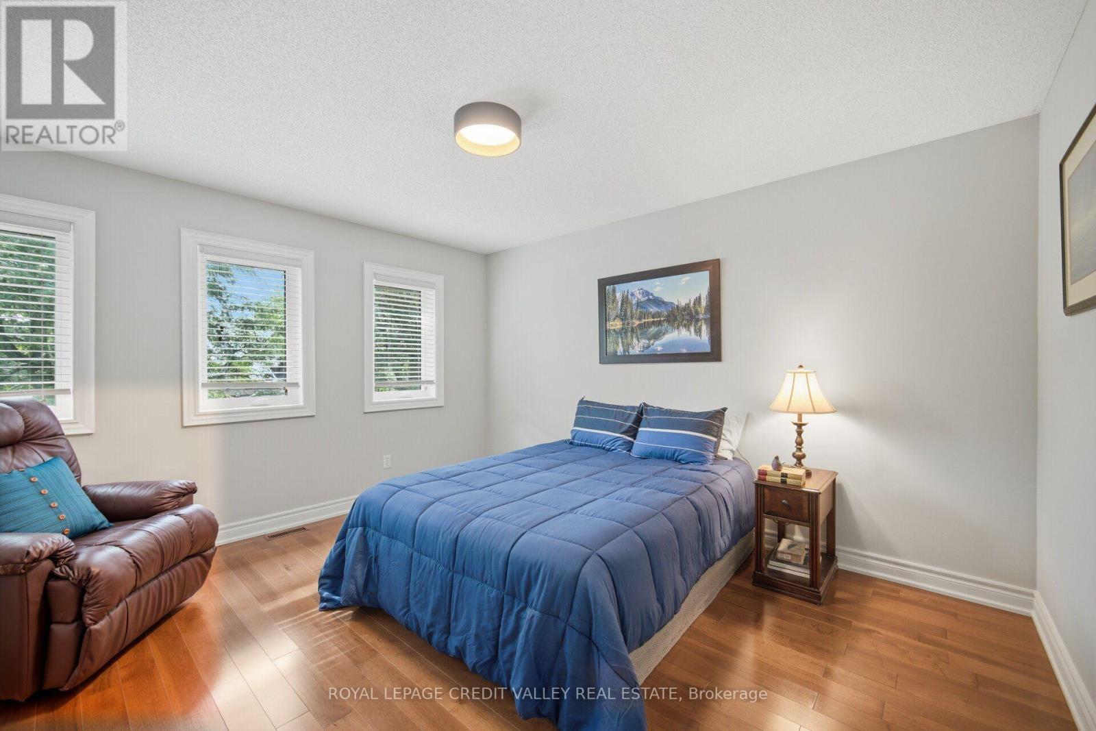 8 Livingston Drive, Caledon, Ontario L7C 1A7 - Photo 24 - W13747338