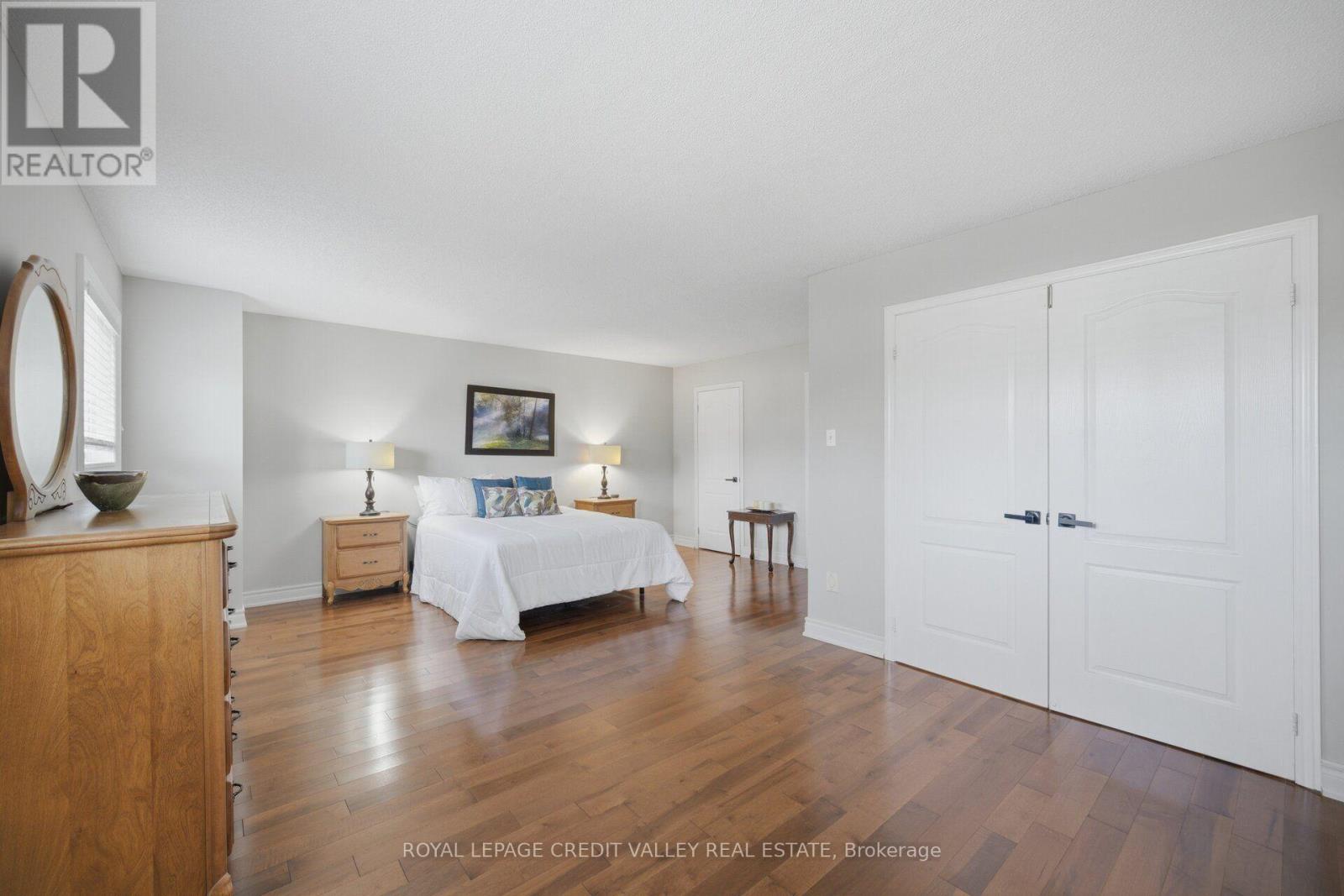 8 Livingston Drive, Caledon, Ontario L7C 1A7 - Photo 18 - W13747338