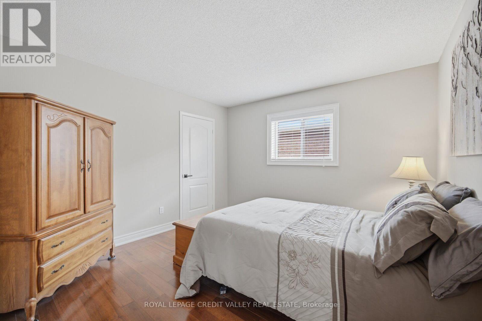 8 Livingston Drive, Caledon, Ontario L7C 1A7 - Photo 23 - W13747338