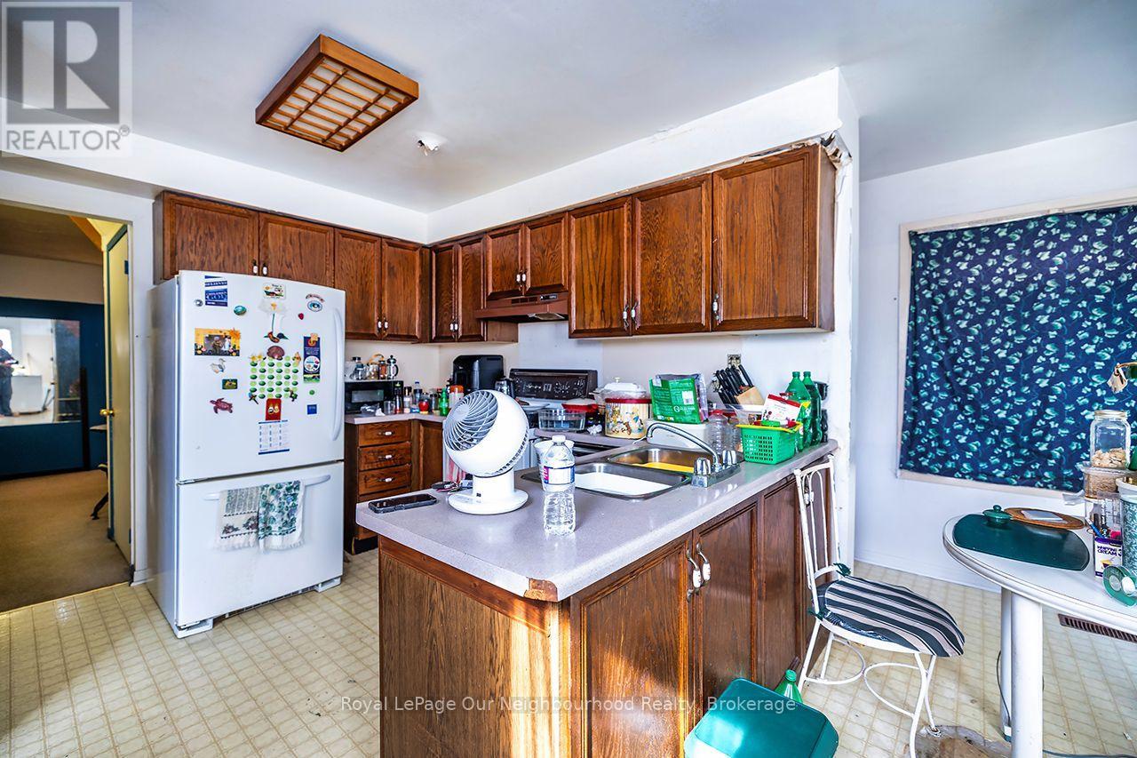 24 Coe Drive, Ajax, Ontario L1T 3H9 - Photo 7 - E13760854
