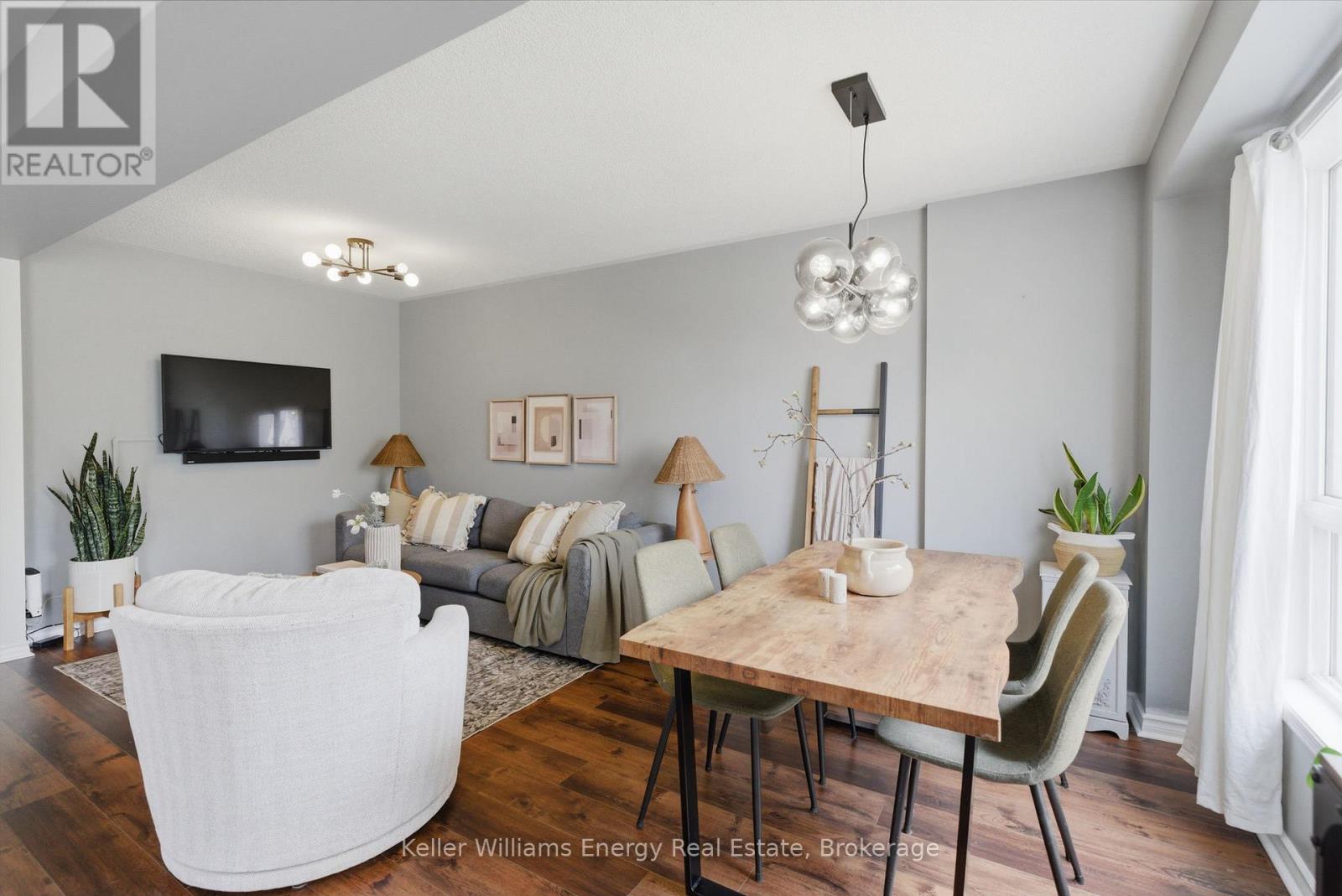 42 Cecil Found Crescent, Clarington, Ontario  L1E 2W1 - Photo 12 - E13761094