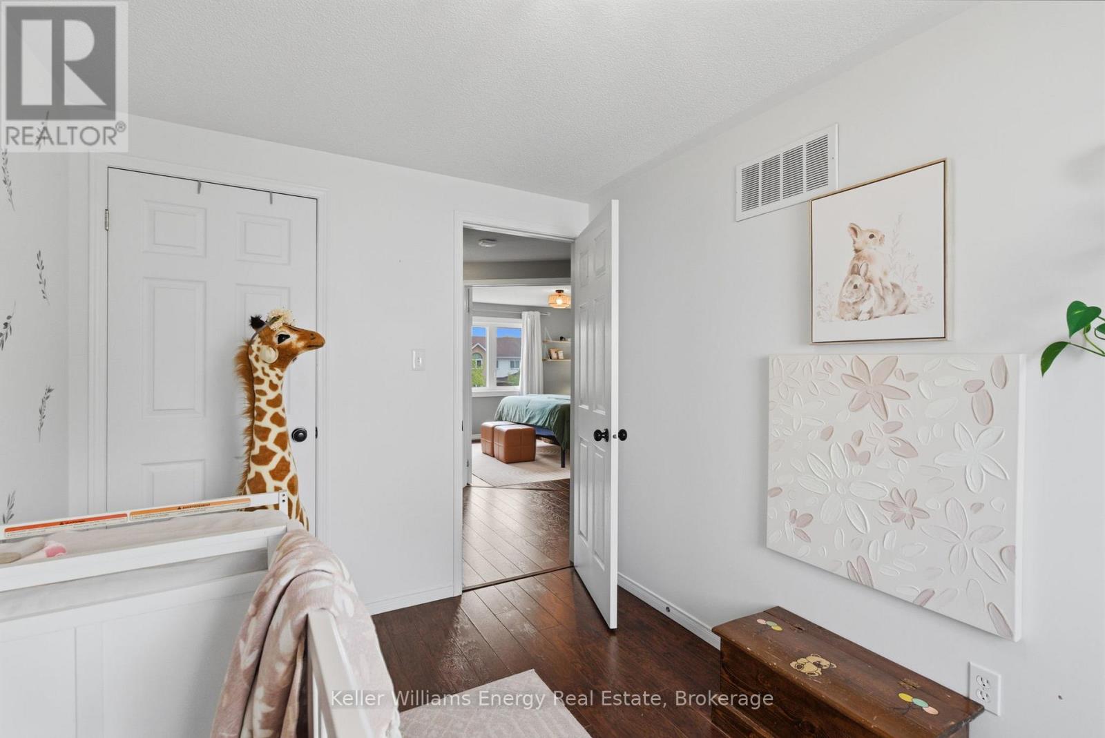42 Cecil Found Crescent, Clarington, Ontario  L1E 2W1 - Photo 28 - E13761094