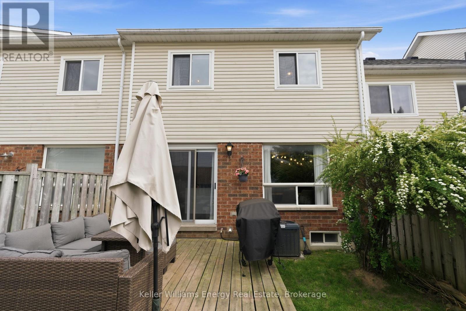 42 Cecil Found Crescent, Clarington, Ontario  L1E 2W1 - Photo 38 - E13761094