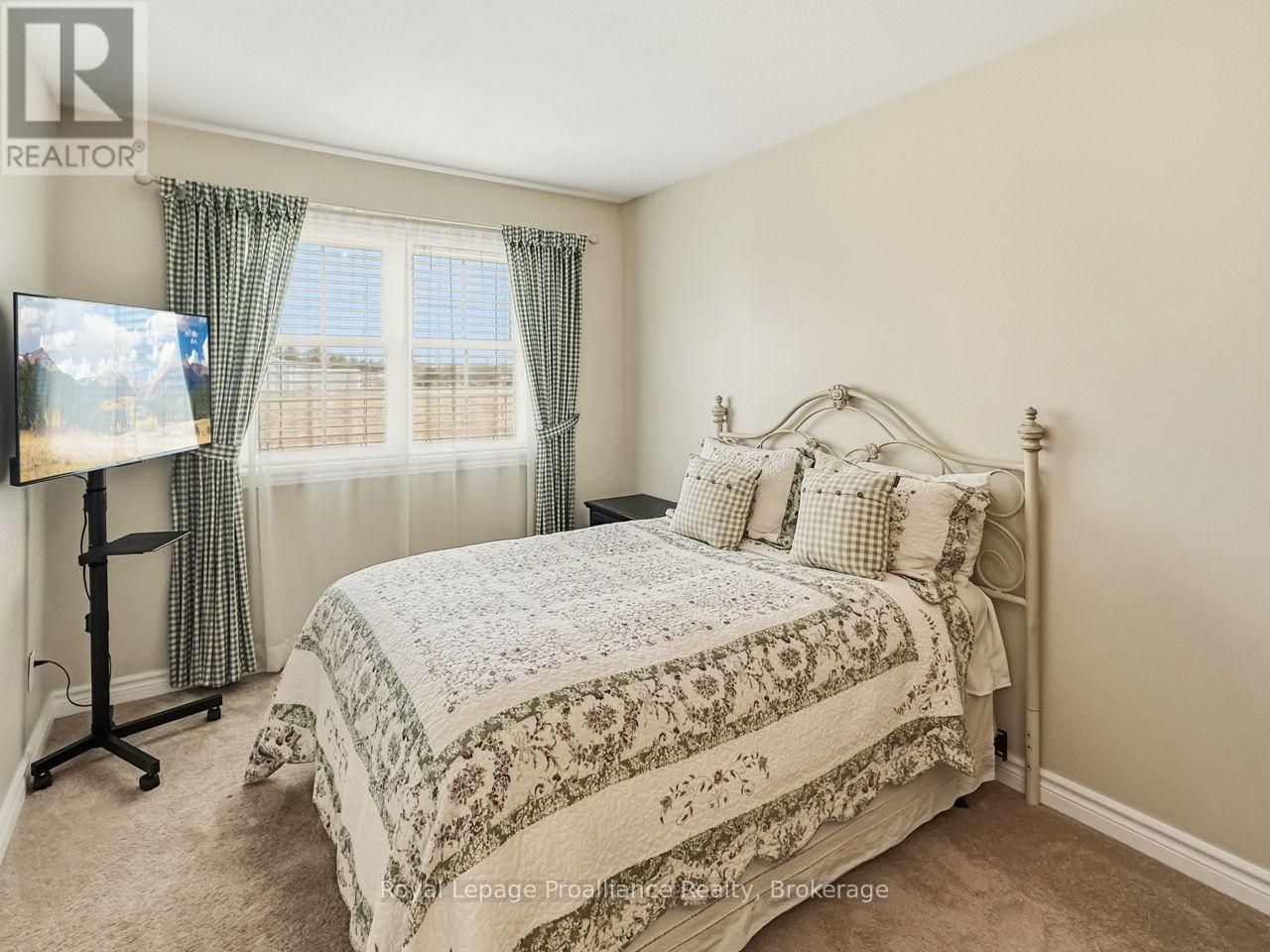 305 Valley Road, Prince Edward County, Ontario  K0K 1A0 - Photo 22 - X13760852