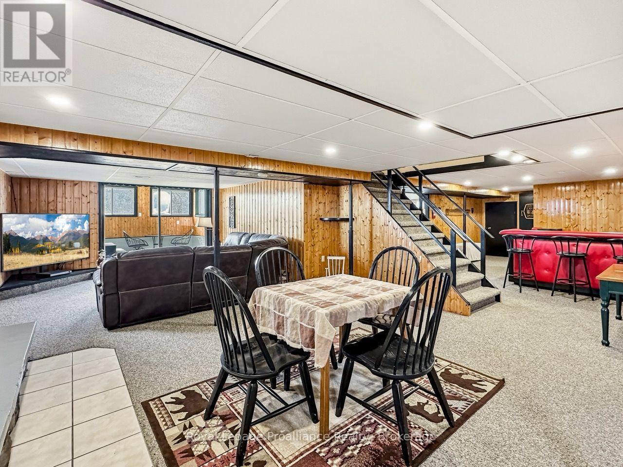305 Valley Road, Prince Edward County, Ontario  K0K 1A0 - Photo 35 - X13760852