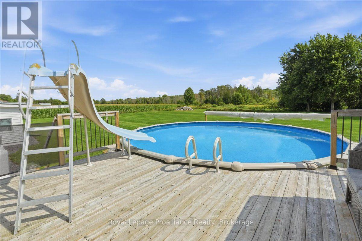 305 Valley Road, Prince Edward County, Ontario  K0K 1A0 - Photo 6 - X13760852