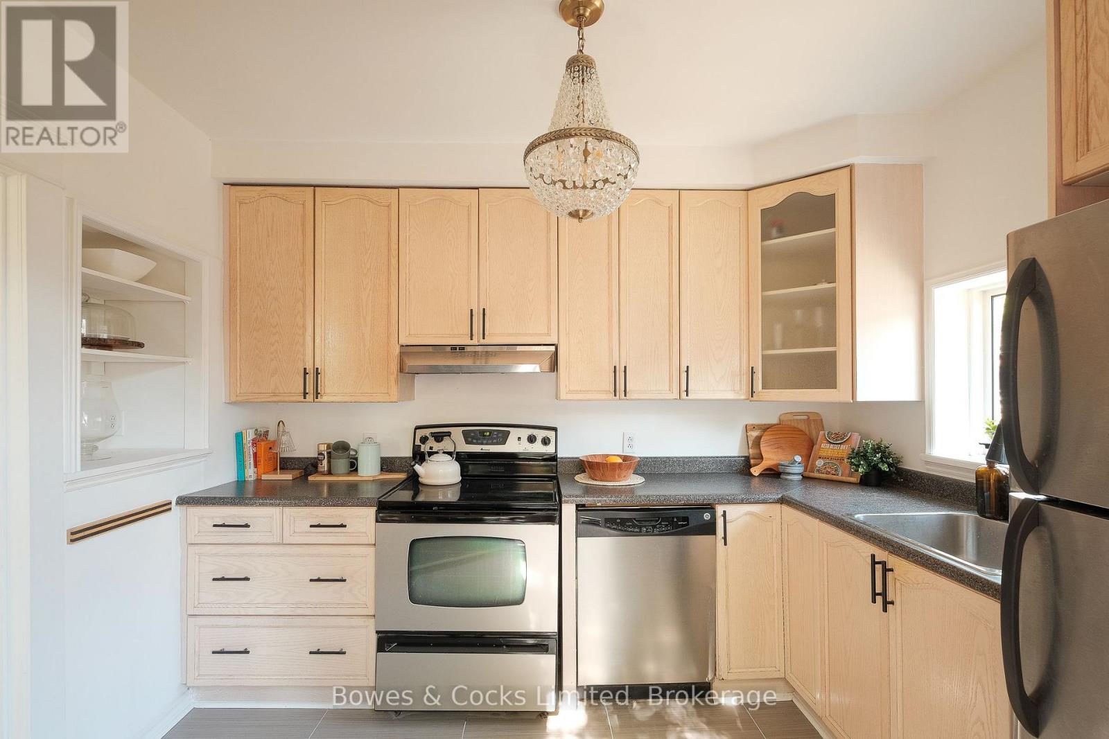 599 Gilmour Street, Peterborough, Ontario  K9H 2K3 - Photo 13 - X13760970