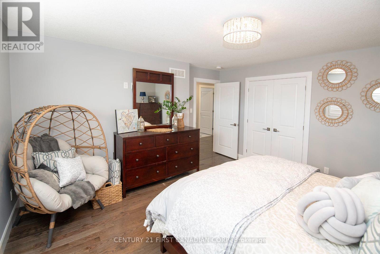 1279 Journey Cross, London North, Ontario  N6G 0Y3 - Photo 38 - X13760918