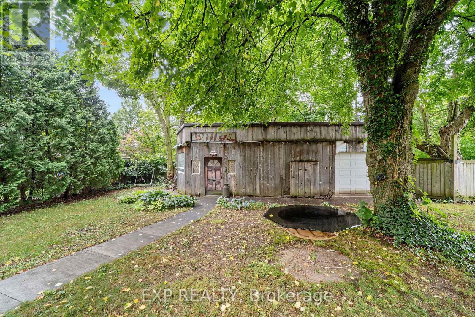 42 Queen Mary Crescent, London North, Ontario  N6H 4B4 - Photo 23 - X13760924