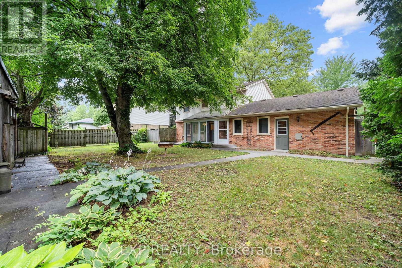 42 Queen Mary Crescent, London North, Ontario  N6H 4B4 - Photo 24 - X13760924