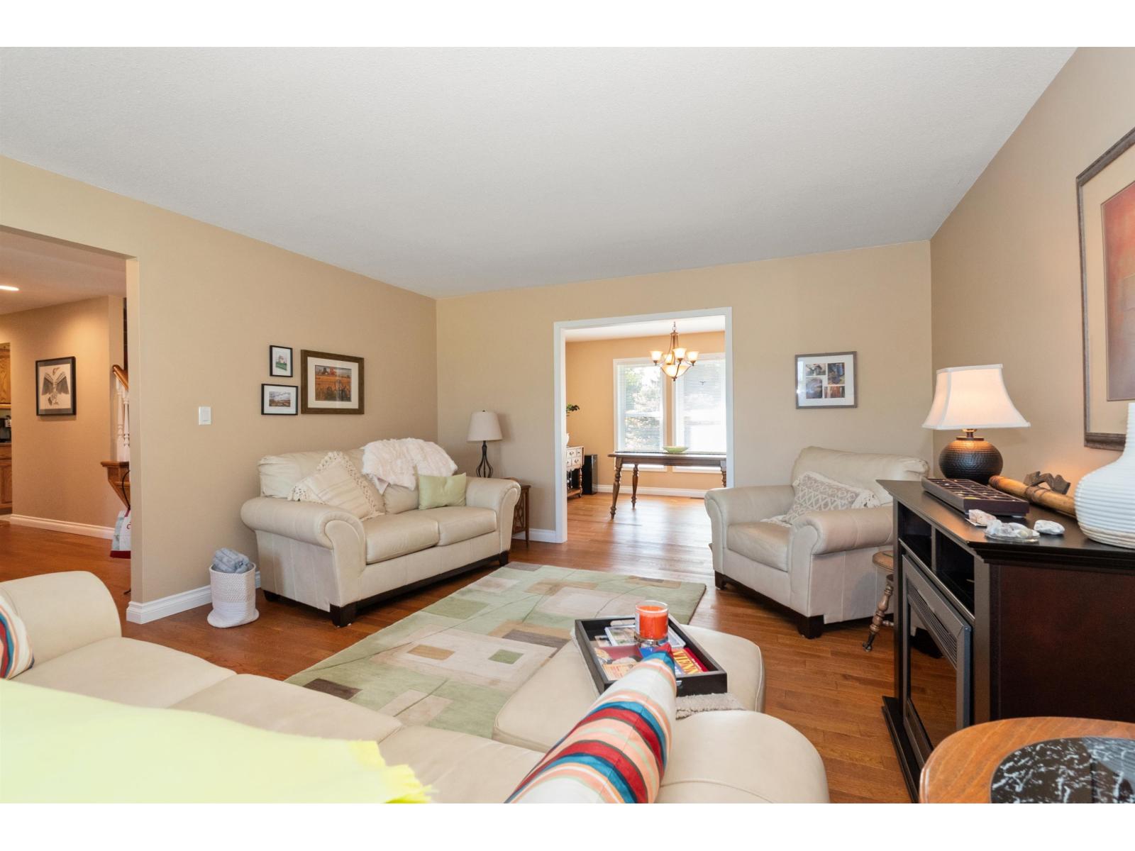 46054 Britton Avenue, Sardis East Vedder, Chilliwack, British Columbia  V2R 2P9 - Photo 4 - R3162973
