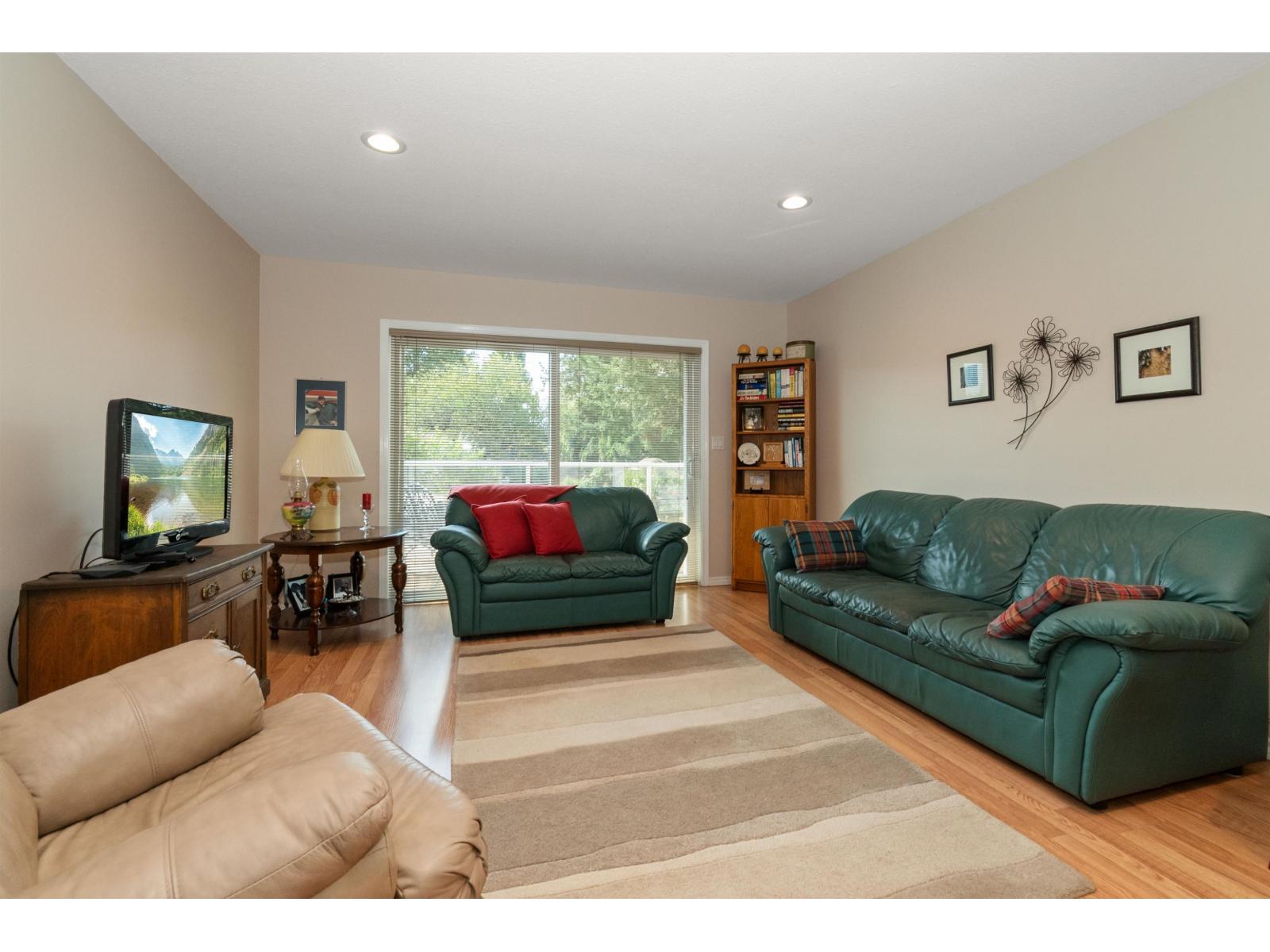 46054 Britton Avenue, Sardis East Vedder, Chilliwack, British Columbia  V2R 2P9 - Photo 14 - R3162973