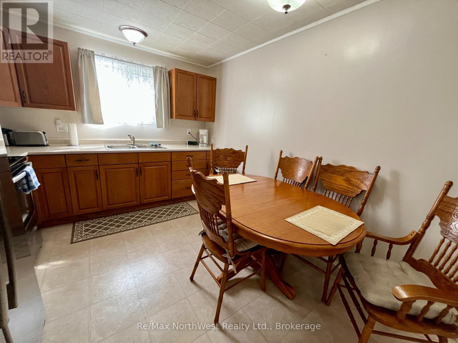 10 Spruce Road, Atikokan, Ontario  P0T 1C0 - Photo 5 - X13760908