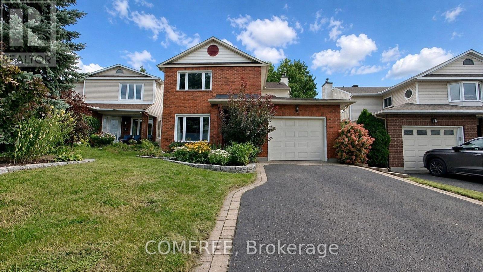1302 PARC DU VILLAGE STREET, Ottawa, Ontario