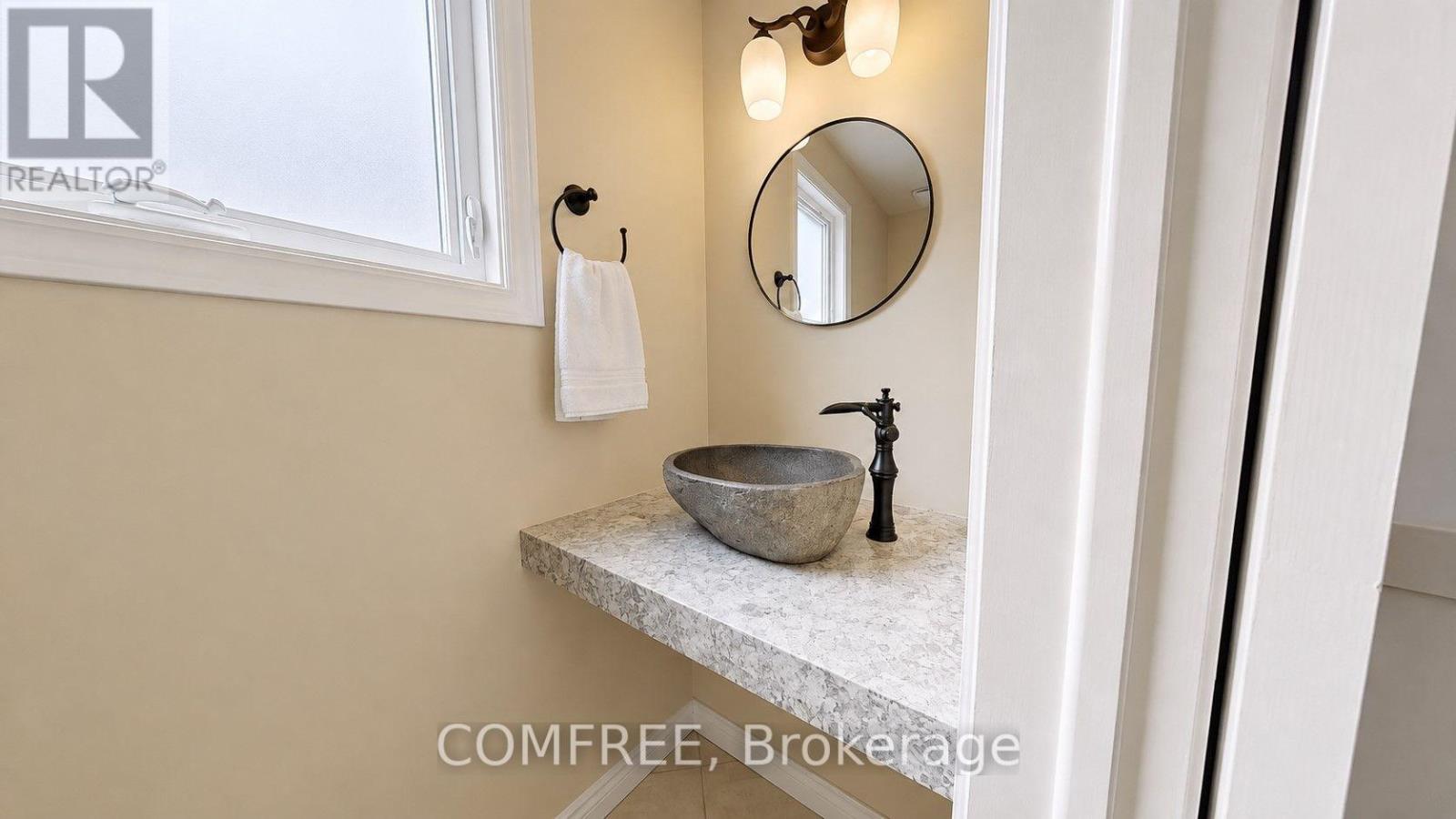 1302 Parc Du Village Street, Ottawa, Ontario  K1C 7B1 - Photo 11 - X13760932