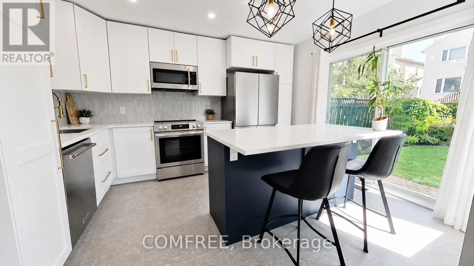1302 Parc Du Village Street, Ottawa, Ontario  K1C 7B1 - Photo 4 - X13760932