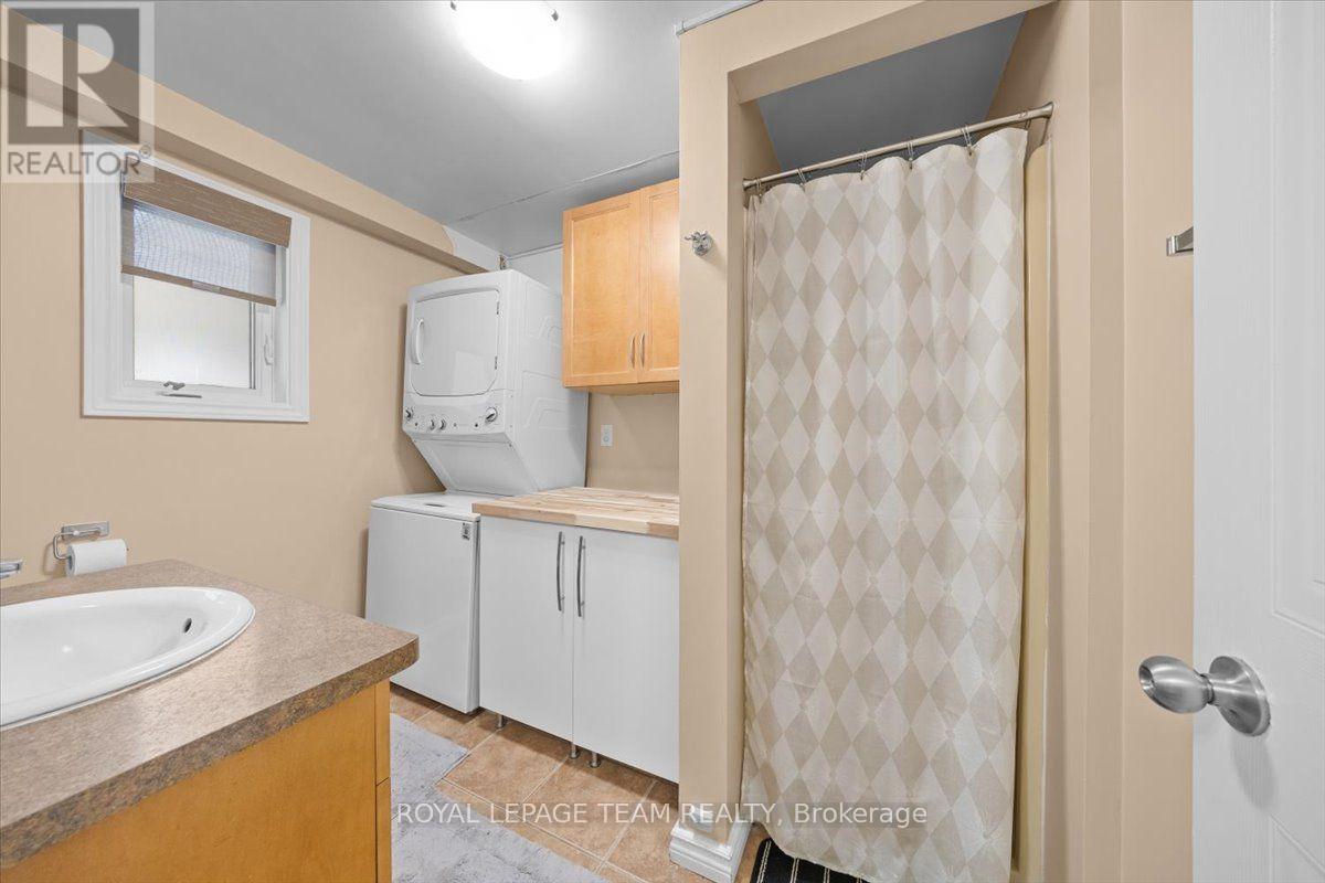 1137 Chimney Hill Way, Ottawa, Ontario  K1J 8Z7 - Photo 6 - X13760984