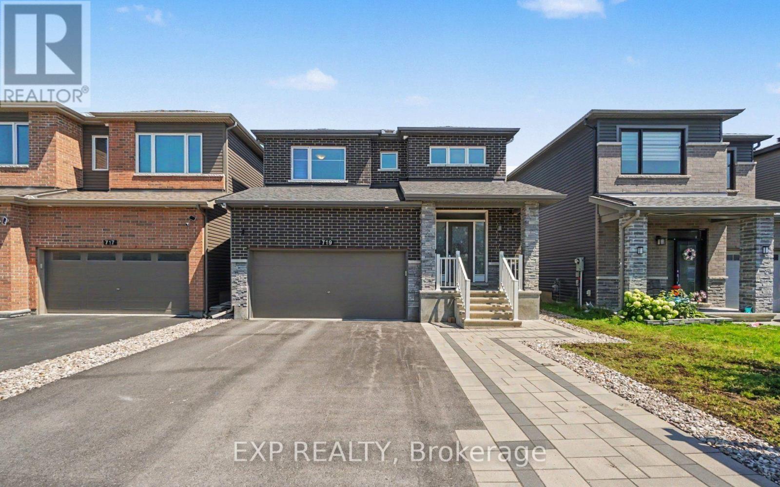 719 Cashmere Terrace, Ottawa, Ontario  K2J 6M2 - Photo 3 - X13760994