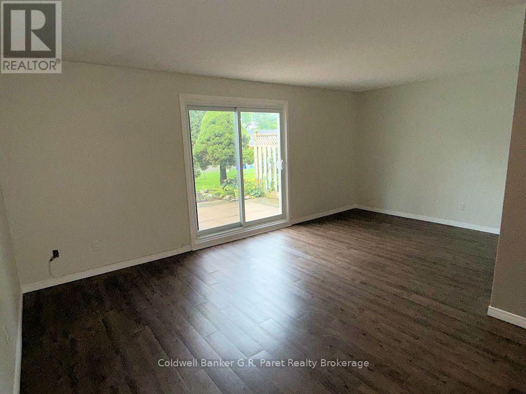 3 - 150 Concession Street E, Tillsonburg, Ontario  N4G 1P9 - Photo 10 - X13761058