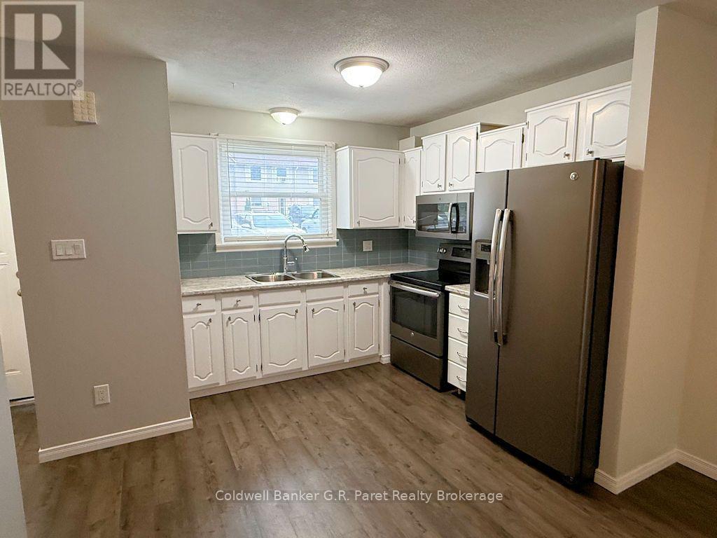 3 - 150 Concession Street E, Tillsonburg, Ontario  N4G 1P9 - Photo 6 - X13761058