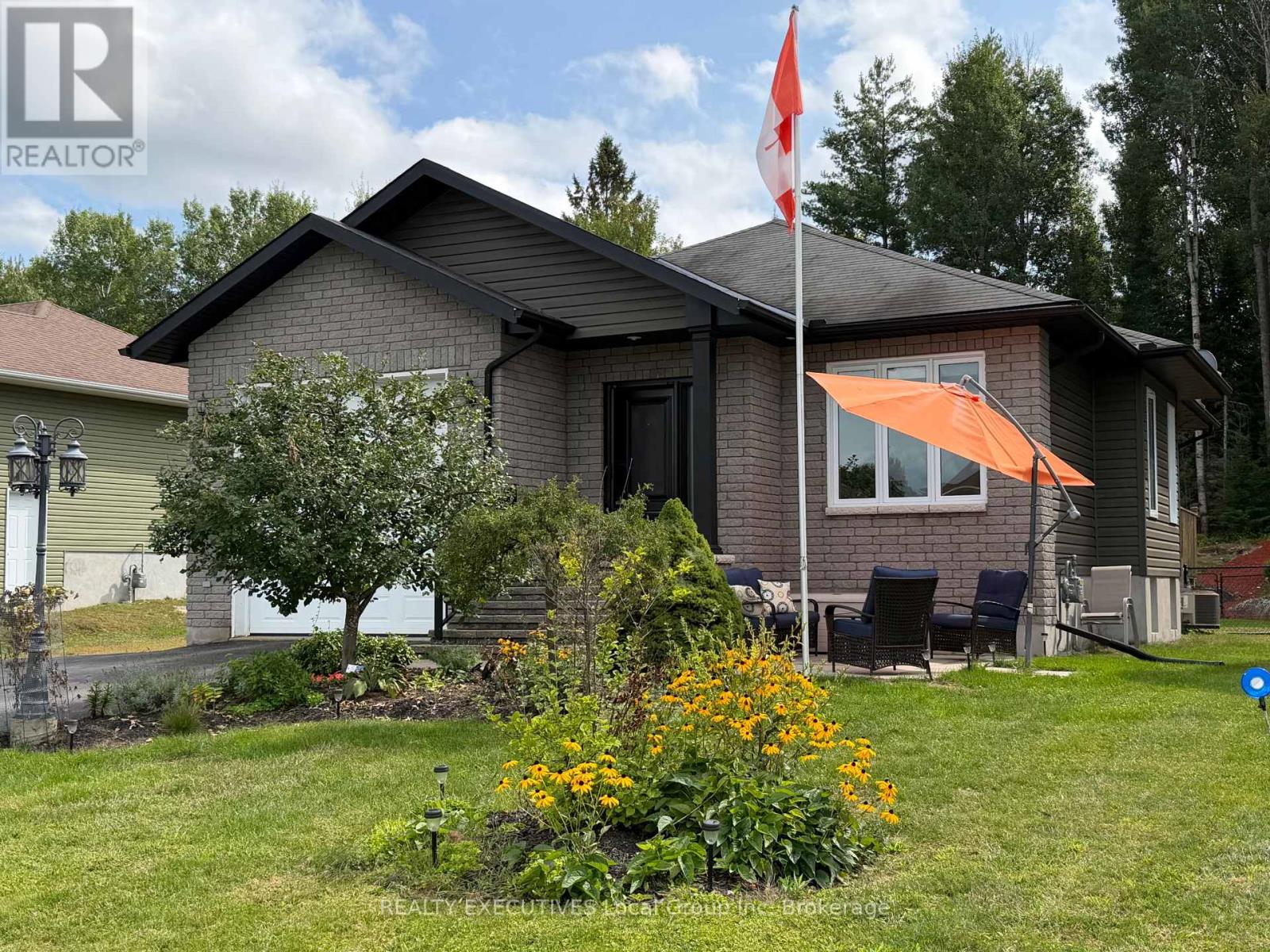 30 Osprey Crescent, Callander, Ontario  P0H 1H0 - Photo 2 - X13761086