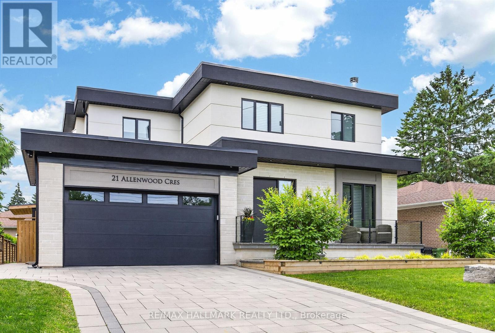 21 ALLENWOOD CRESCENT, Toronto, Ontario