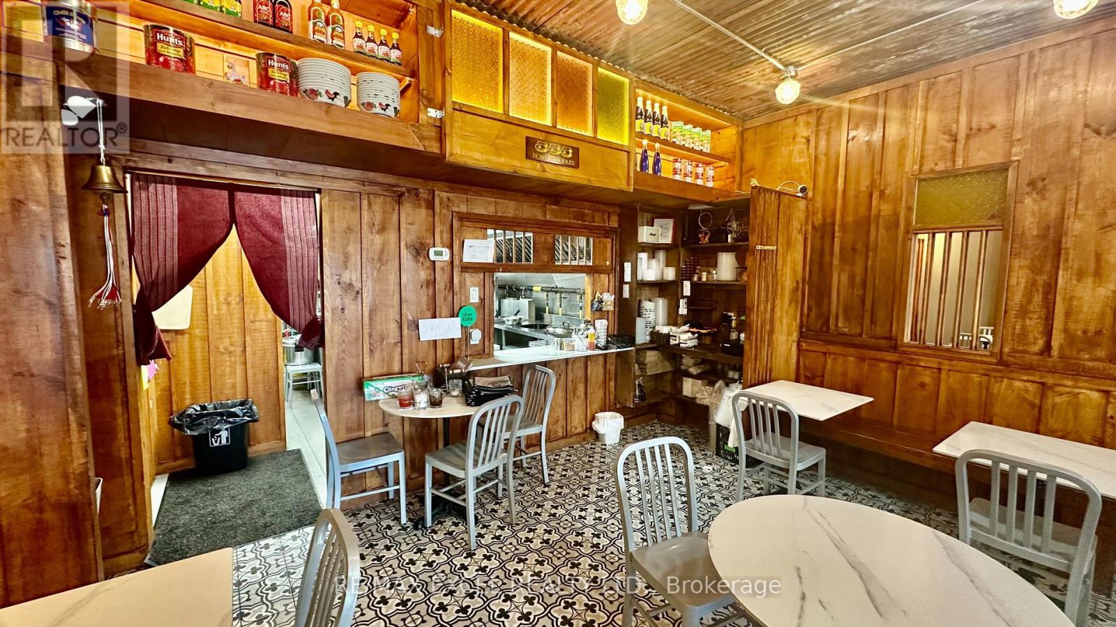 5308 Yonge Street, Toronto, Ontario  M2N 5P9 - Photo 7 - C13760870