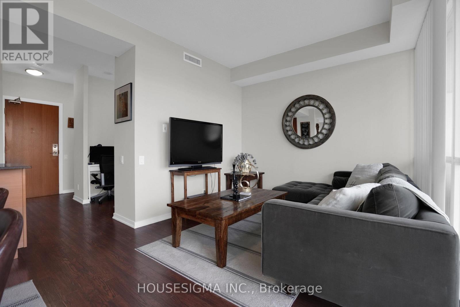 515 - 30 Canterbury Place, Toronto, Ontario  M2N 0B9 - Photo 13 - C13760964